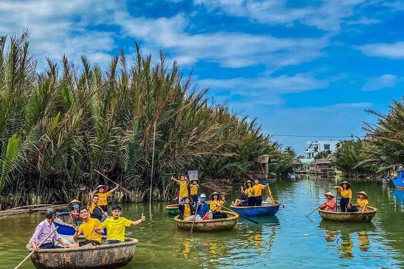40 Minutes - Basket Boat Ride in the Water Coconut forest - Basket Boats Through Cam Thanh’s Coconut Channels
