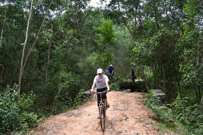Adventure Bike Tour from Hoi An - Lunch and Bottled Water: Fuel for the Middle of the Day