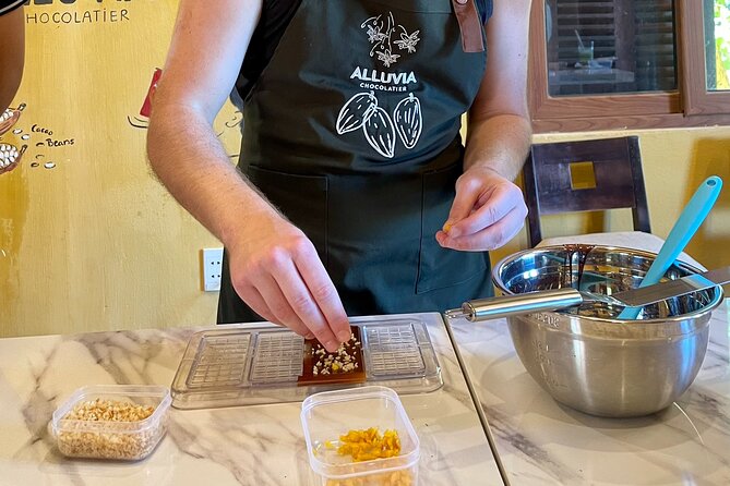 Alluvia Hoi An Chocolate Making Class - From cacao pod to bar: the Vietnamese chocolate story you’ll actually use