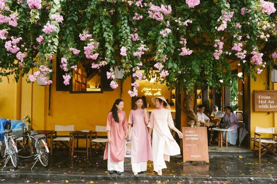 Ao Dai Photography: Traditional Attire Capture in Hoi An - Practical tips to get better results (without overthinking)
