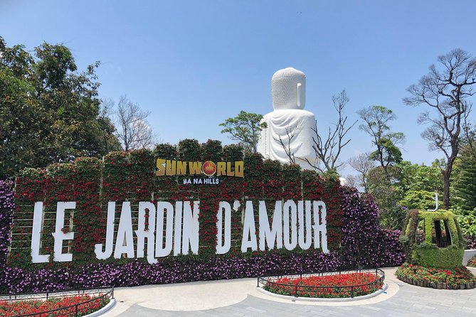 Ba Na Hills - Golden Bridge Group Tour - Lunch buffet with nearly 50 dishes: where the value really shows