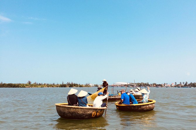 Basket Boat Ride and Old Town Walking Private Tour - Key highlights you’ll care about