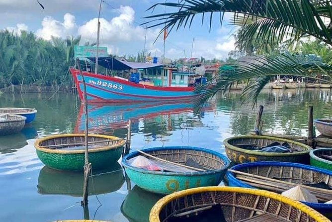 Basket Boat Riding at Bay May coconut village - Entering Bay Mau Coconut Forest: The vibe shifts fast