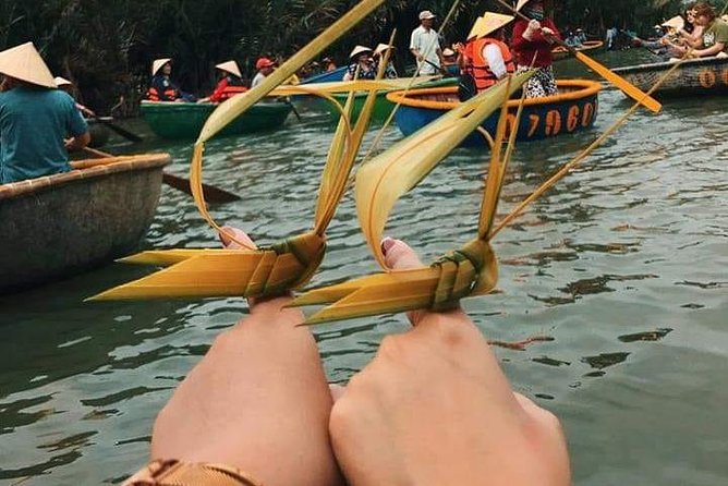 Basket Boat Riding at Bay May coconut village - The 45-minute basket boat ride: What you actually do on the water