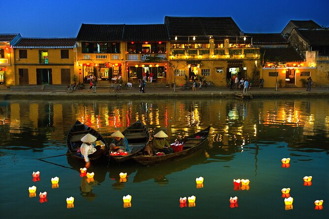 Basket Boat Tour, Hoi An city, boat trip and lantern release - Night market time: free shopping around the old town area