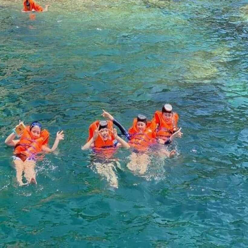 Cham Island - Snorkeling Tour from Hoi An/DaNang - The speedboat ride to Cham: cool wind, long horizon, and the reality of sea conditions