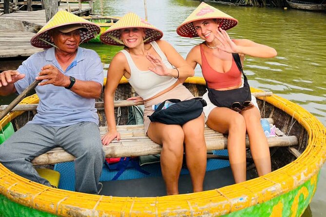 Coconut Basket Boat Ride by Hangcoconut - On-Water Entertainment: Artisan Performance and Possible Spinning Ride Extras