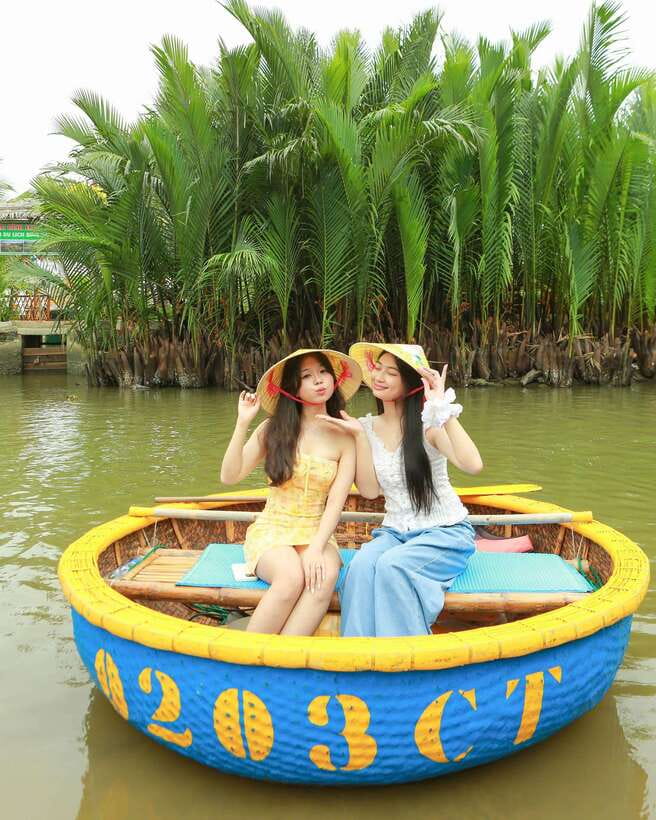 Coconut Boat Hoi An - Your 45–60 Minute Route Through Coconut Waterways