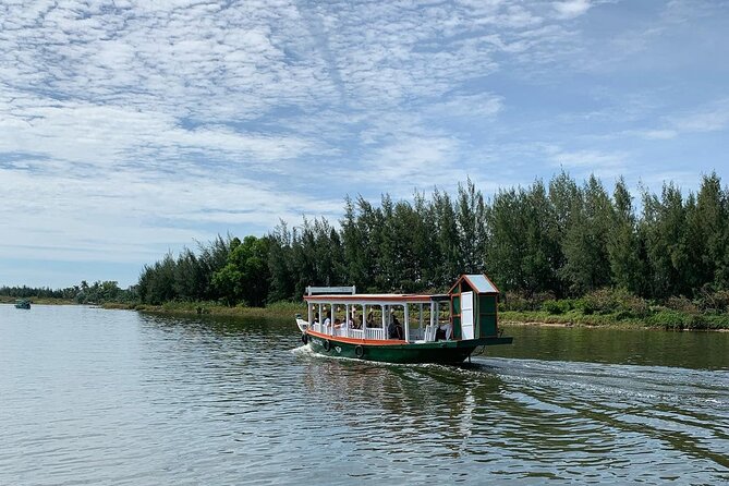 Cooking class, market tour and basket boat tour - Key Highlights You Should Care About