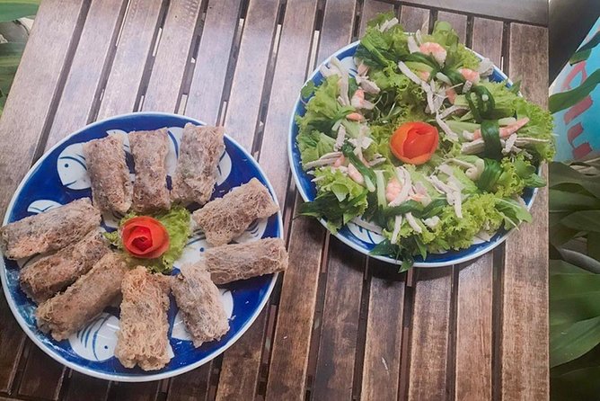 Cooking class, market tour and basket boat tour - How to Prepare So You Enjoy Every Stop