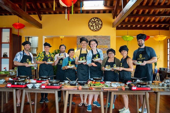 Cooking Class with Tra Que Eco Farm & Local Market Discovery - Key highlights worth planning for