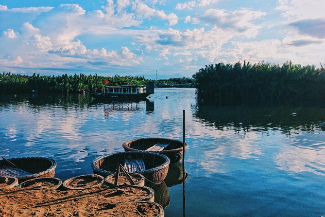 Countryside bike tour, basket boat and cooking class - Hoi An countryside in 4.5 hours: the pacing that works