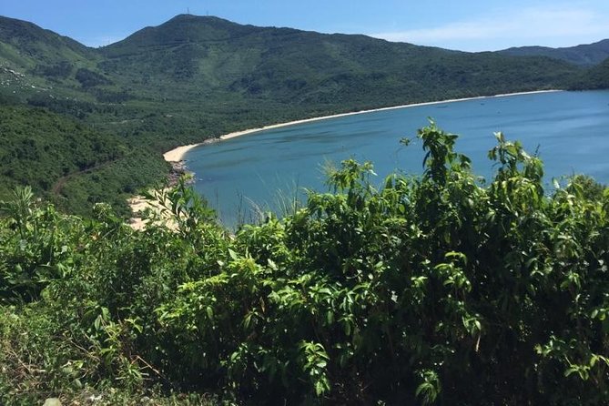 Cycle to Hue Via Hai Van Pass - Entering the day at Hoi An: pickup, bikes, and real pacing
