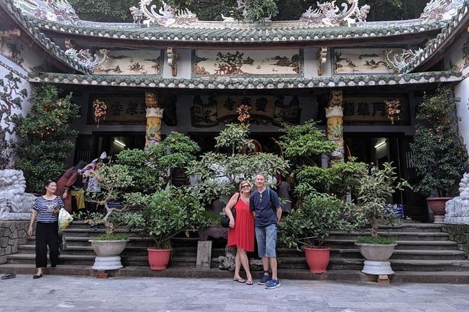 Da nang City And Hoi An Old Town Walking Private Tours - Non Nuoc Stone Carving Village: Where the Work Is the Attraction
