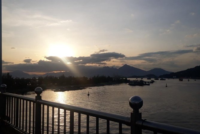 Da nang City And Hoi An Old Town Walking Private Tours - Hoi An Ancient Town: UNESCO Streets, Nighttime Atmosphere