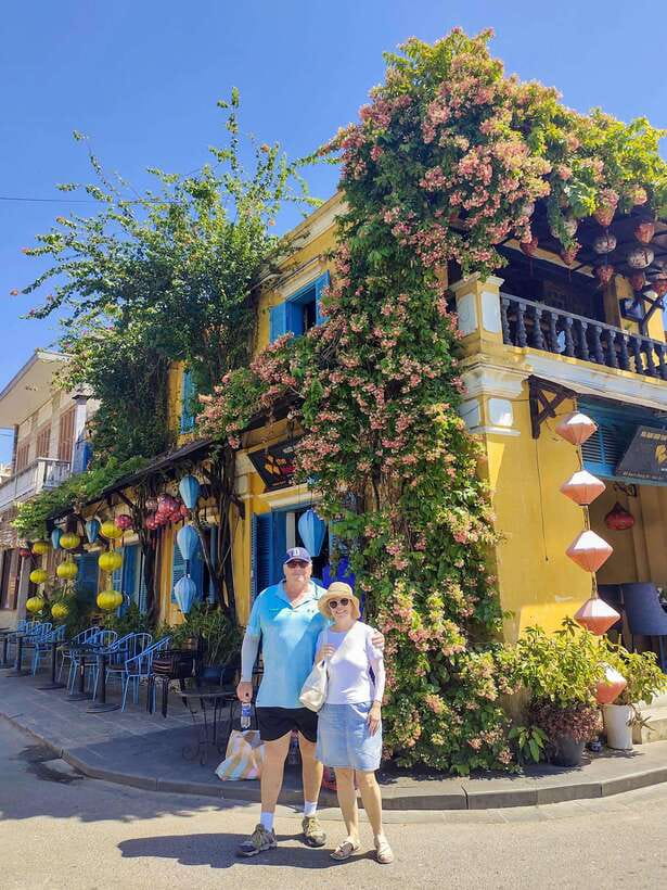 Da Nang: Half-day Hoi An Heritage Walk - Hoi An Market: where daily life pulls you into the story