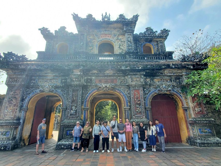 Da Nang/Hoi An: Hue Imperial City via Hai Van Pass & Lunch - Lap An Lagoon: a quick reset in Lang Co town