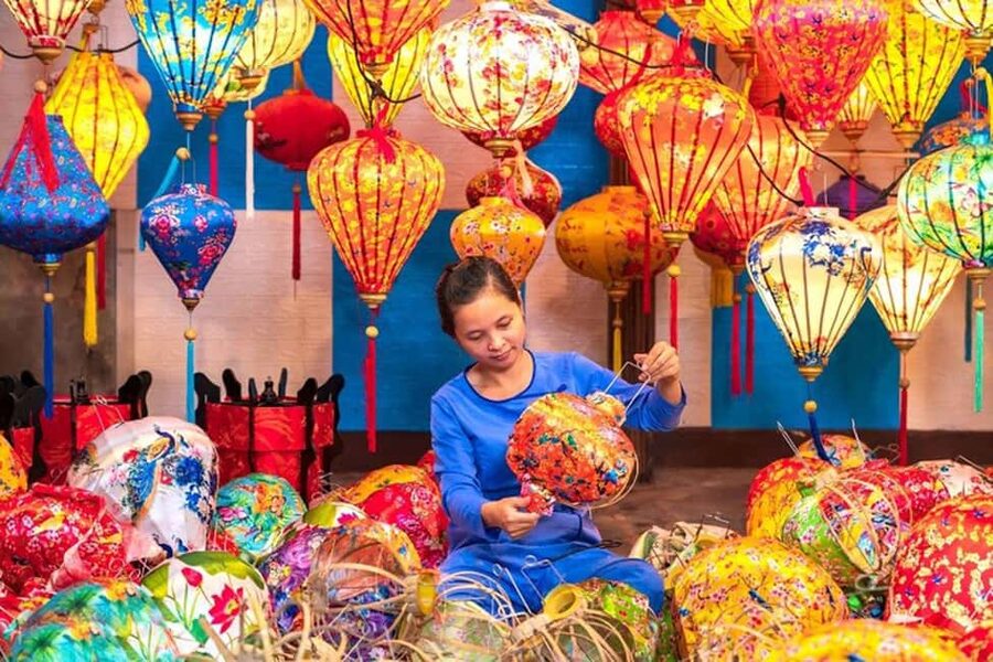 Da Nang/Hoi An: Lantern Making Workshop and Basket Boat Ride - Hotel pickup and the move to the lantern workshop: what to expect