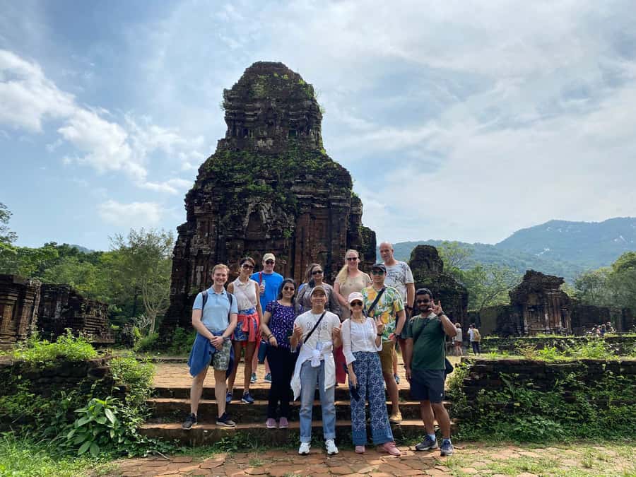 Da Nang: My Son Discovery 8 am/1 pm Lunch - The Morning 8:00 AM Option: Local Lunch and a Full-Value Site Visit