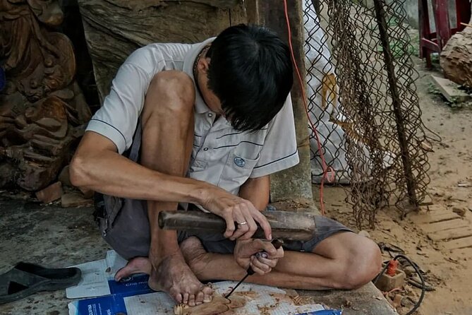 Discover The Hidden Charm Of Hoi An’s Countryside On A Bike Tour - Kim Bong Carpentry Village: Crafts You Can Actually See Up Close