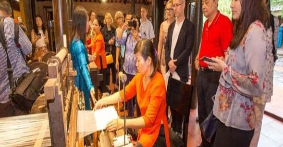 Discover Traditional Silk Process in Hoi An Silk Village - Comfort, group flow, and the reality of short tours