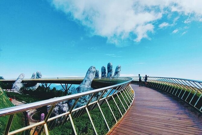 Early Morning Bana hills Golden-Bridge Private Tour - Golden Bridge: giant hands, 150m of architecture, and photo timing