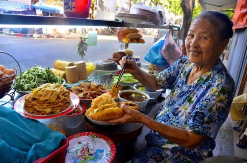 Eat Like a Local – Hoi An Evening Food Tour - Who this tour suits best