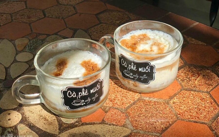 Exploring Vietnamese Coffee Culture, Coffee Making in Hoi An - Tasting With Vietnamese Tea and Cookies (and a Relaxed Pace)