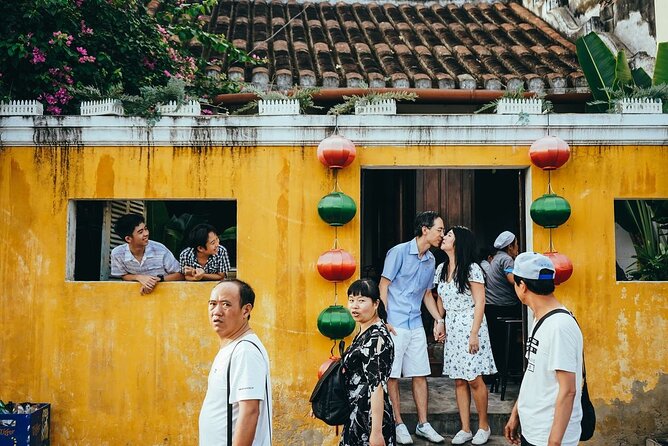 Family Photography Tour in Hoi An - Who should book this family photography tour in Hoi An?
