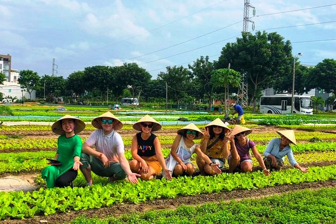 Farming- Market- Lantern making- Coffee- Cooking (JHA4) - Cooking Four Typical Dishes: Learning by Doing