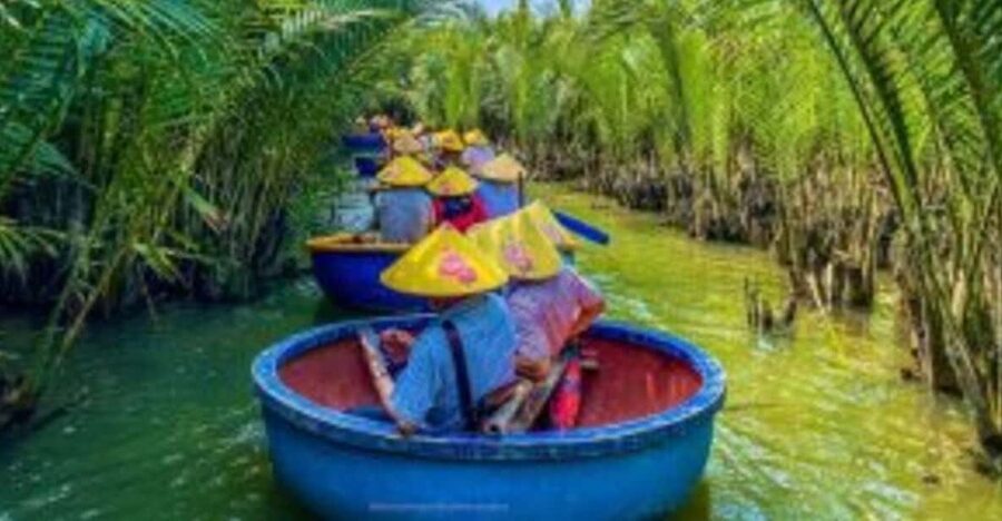 From Hoi An: Bay Mau Coconut Forest Bamboo Basket Boat Ride - Folk singing and karaoke noise: how the atmosphere feels