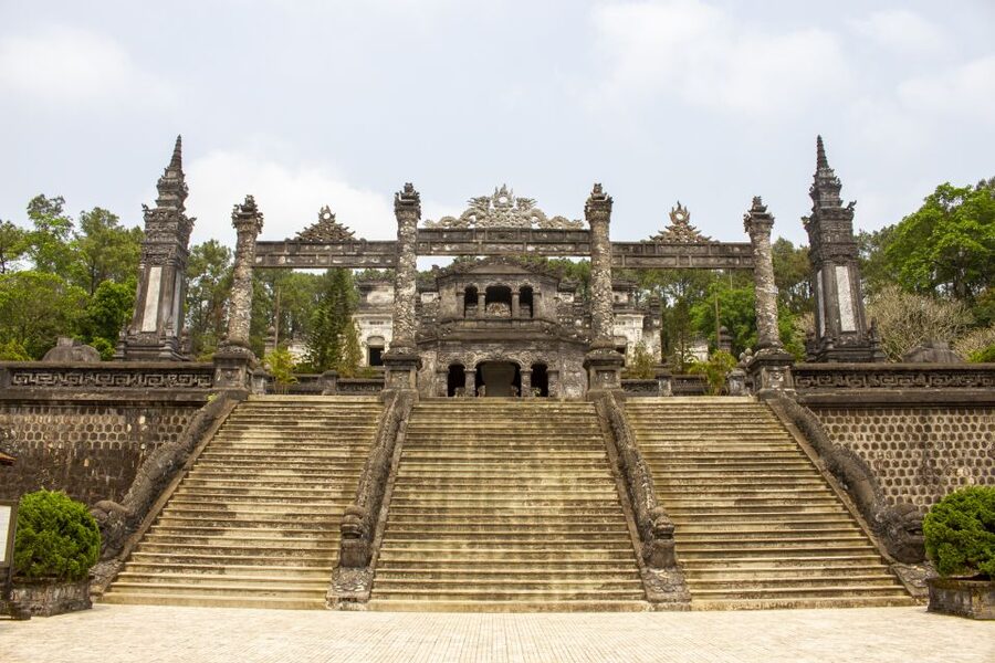 From Hoi An or Danang: Private Day Trip to Hue - Thien Mu Pagoda: The Riverbank View You Can’t Fake