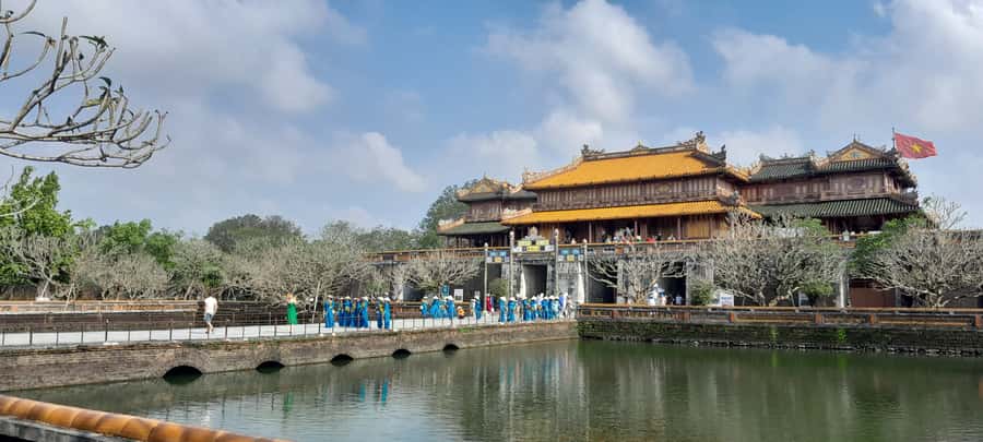 From Hoian & Danang: Hue City Tour with HaiVan Pass - Lap An Lagoon and Lang Co Beach: short stop, great angle