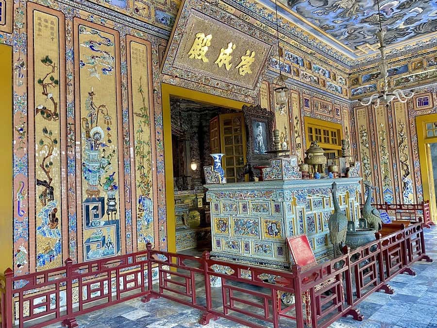 From Hoian & Danang: Hue City Tour with HaiVan Pass - Imperial Citadel in Hue: the Nguyen dynasty in named places
