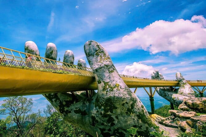Golden Bridge & Ba Na Hills: A Full-Day Mountain Escape - Golden Bridge and the giant stone hands: manage your 15 minutes