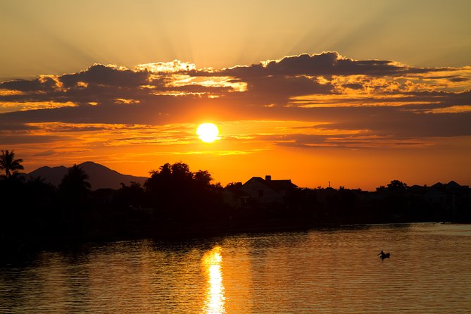 Half-day Hoi An Sunrise Or Sunset Photo Tour - Sunrise flow: Cua Dai Port to Duy Hải and the fishnets at first light
