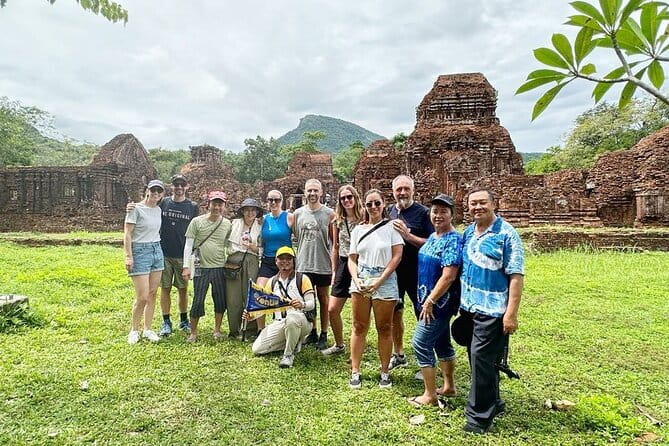 Hoi An Ancient Town & Cam Thanh Bastket Boat Shore Excursions - Group size, English guidance, and how that affects your day