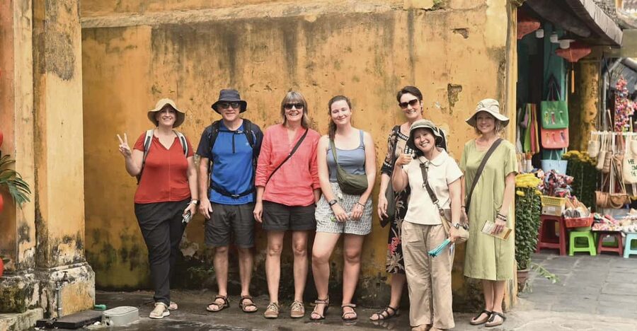 Hoi An: Ancient Town Guided Walking Tour - Getting Your Bearings Fast on Hoi An’s Walkable Streets
