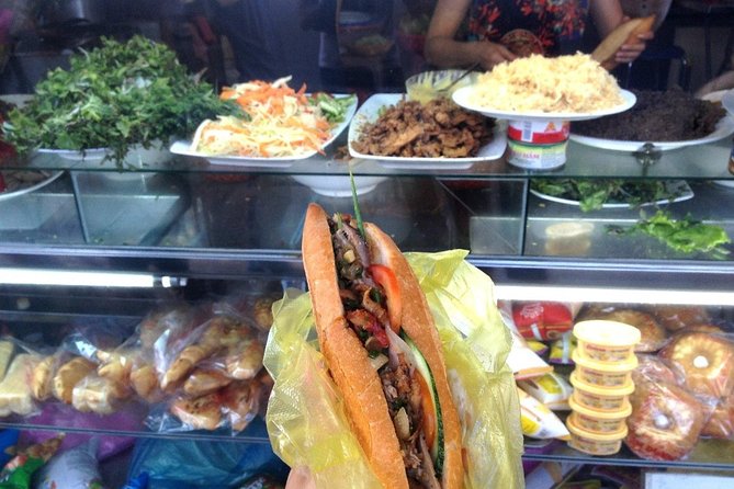 Hoi An at Sunset: Authentic Local Street Food Tour - Stop 2: Generations of banh mi from a local bakery