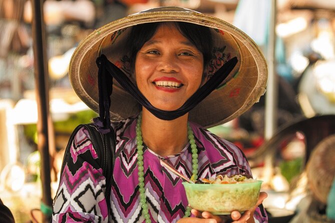 Hoi An at Sunset: Authentic Local Street Food Tour - Stop 3: BBQ pork in rice paper with soy dip