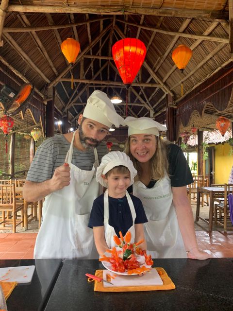 Hoi An: Authentic Cooking class in organic Herb Village - Hotel Pickup and the Market Walk for Ingredient Wisdom