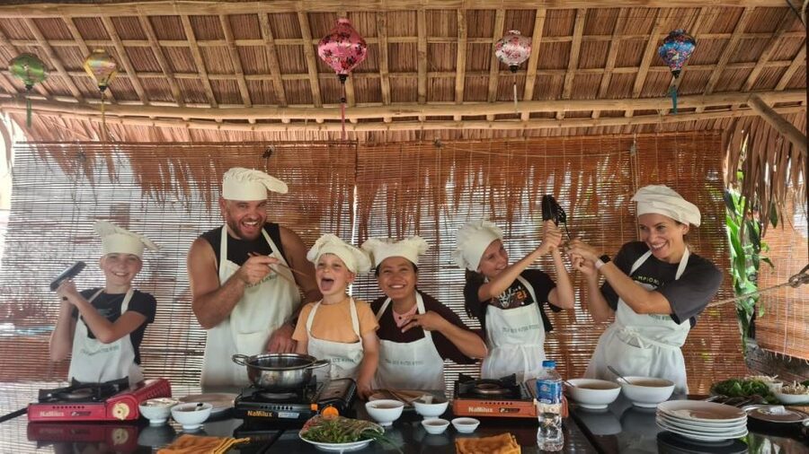 Hoi An: Authentic Cooking class in organic Herb Village - Using Natural Materials for a Lovely Table and Better Photos