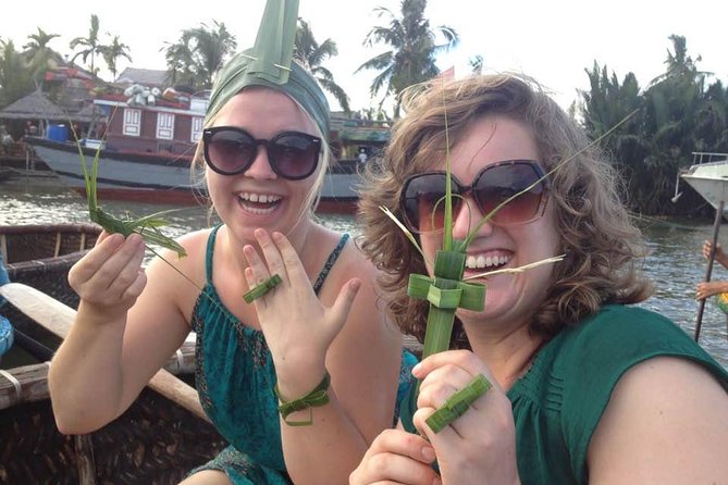 Hoi An Bicycle And Cooking Class Tour - Tra Que Vegetable Village: the herb-based farming lesson that sticks