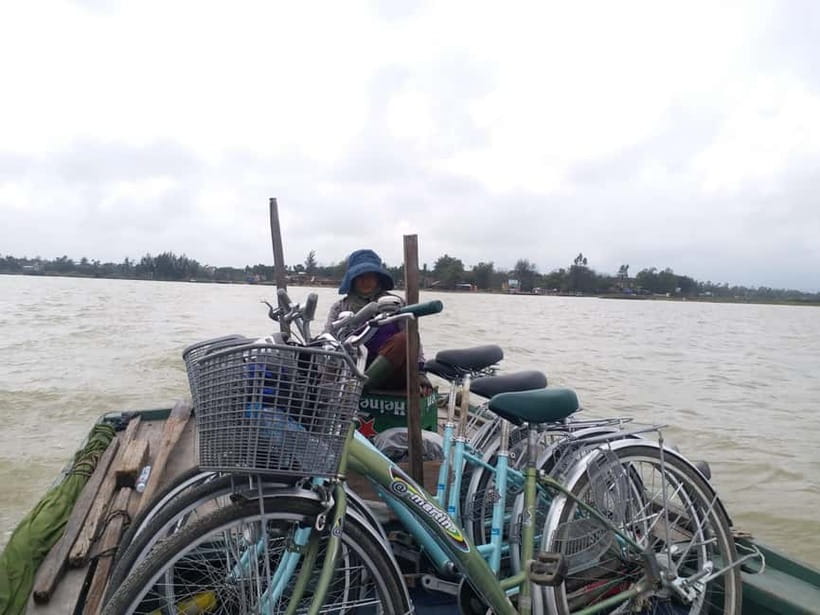 HOI AN Biking River Islands, Village Crafts PRIVATE TOUR - Lunch by the River (and How the 4-Hour vs 5-Hour Option Works)