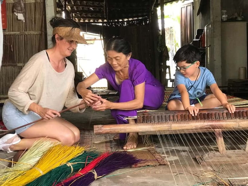 HOI AN Biking River Islands, Village Crafts PRIVATE TOUR - Guides Make the Conversation: TRUNG, Kha, Lan, and Lanh