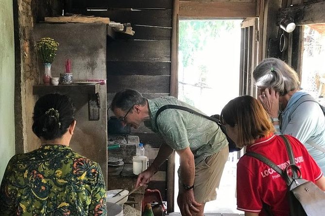 HOI AN Biking River Islands, Villages, Local Crafts PRIVATE TOUR - Getting there: pickup, meeting point, and the easy start