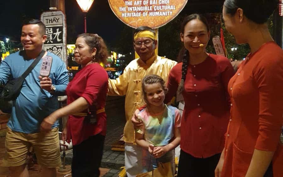 Hoi An City Tour: Boat Ride & Lantenn Release - Three hours of Hoi An: market, halls, and lantern wishes