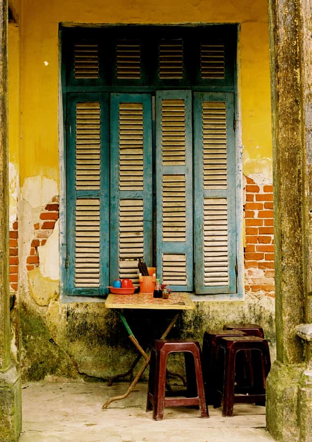 Hoi An City Tour: Boat Ride & Lantenn Release - Laneway strolls: finding the softer side of lantern town