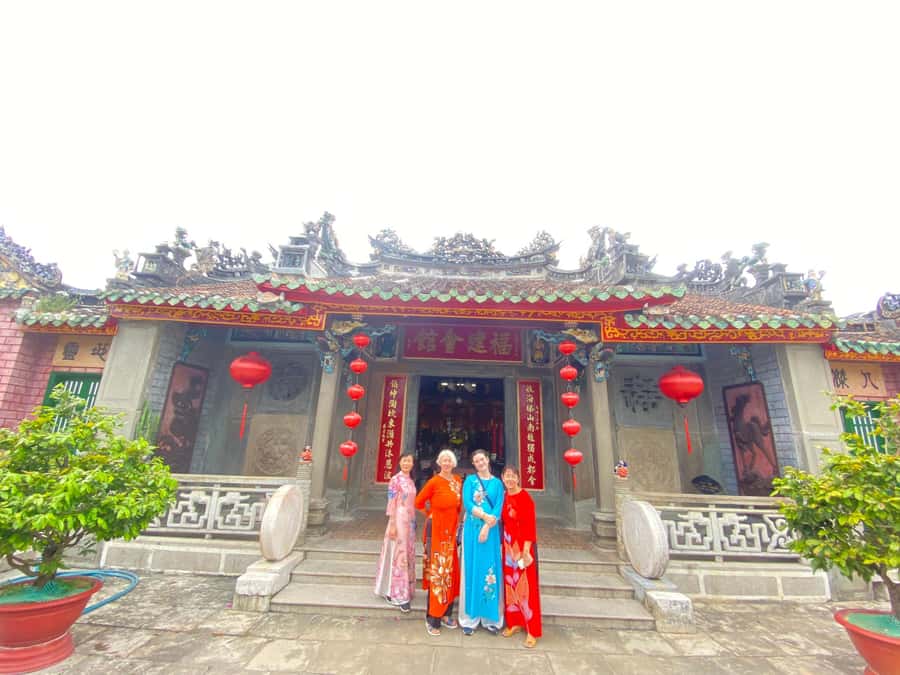 Hoi An City tour - Boat ride - Lantern Release from Danang - Handicraft Shops and Laneways Before the Hoai River Lantern Boat