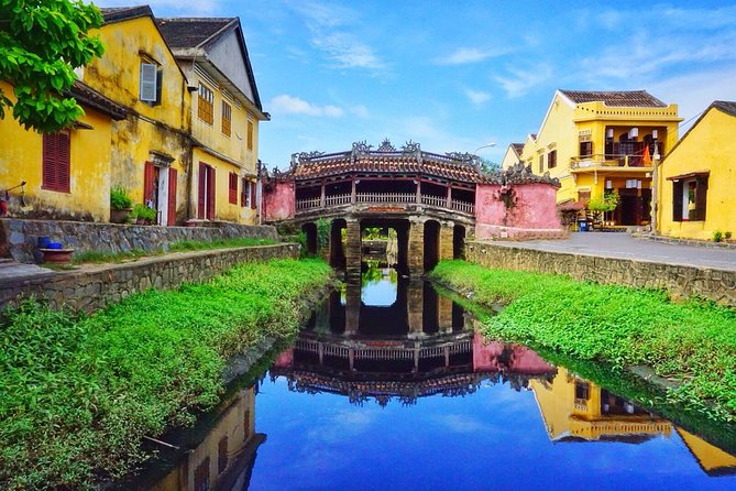 Hoi An City Tour–Boat Ride–Release Flower Lantern on river - Hoi An Market: the fastest way to understand the city